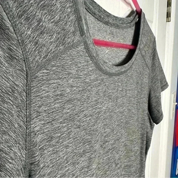 Head T-Shirt  Grey Size Medium - Picture 4 of 16